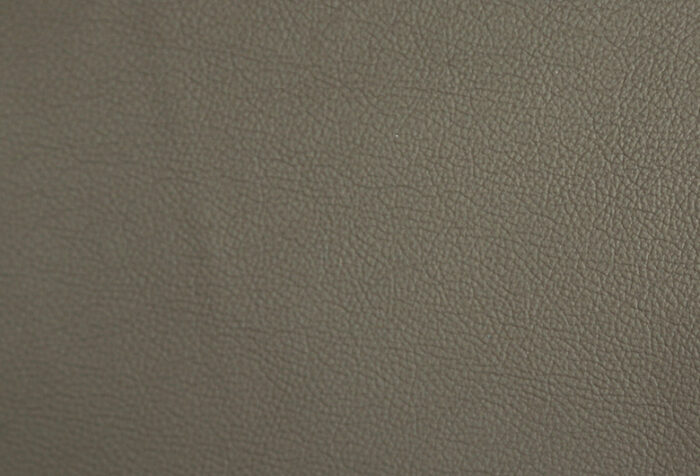 Sorrento Raisin - Corrected grain | Commercial grade | Italian Leather